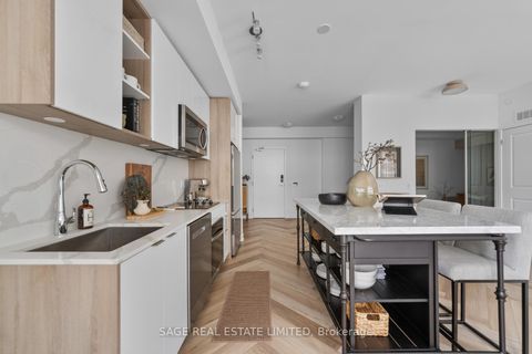 Photo 16 at 1128 - 543 Richmond Street W, Waterfront Communities C1, Toronto