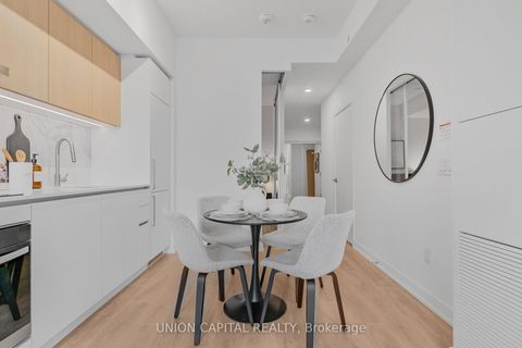 Photo 10 at 302 - 1100 Sheppard Avenue W, York University Heights, Toronto