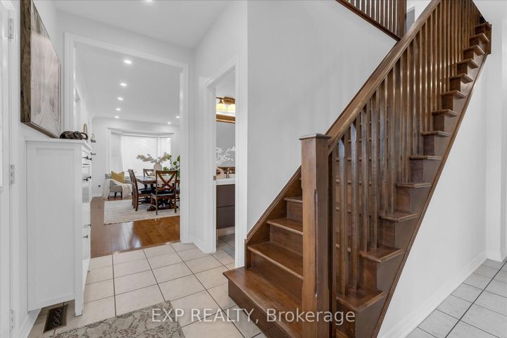 Photo 4 at 563 Fifty Road, Winona Park, Hamilton