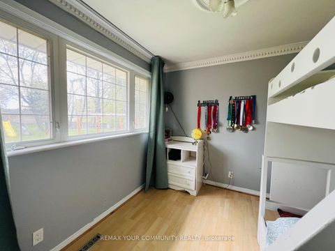 Photo 9 at 211 James Street, King City, King