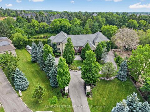 Photo 1 at 11 Saul Court, Rural Vaughan, Vaughan