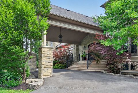 Photo 4 at 11 Saul Court, Rural Vaughan, Vaughan