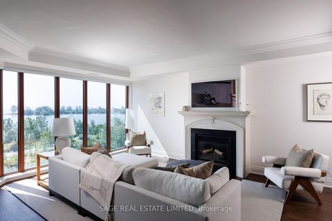 Photo 2 at 519 - 2095 Lake Shore Boulevard W, Mimico, Toronto
