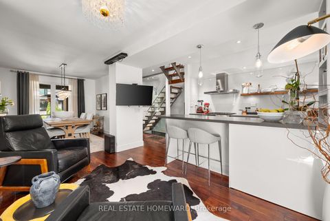 Photo 9 at 157 Ranleigh Avenue, Lawrence Park North, Toronto