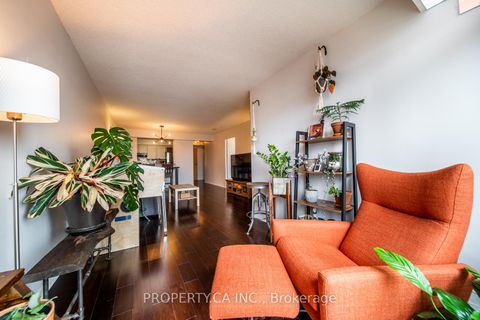 Photo 13 at 608 - 70 Mill Street, Waterfront Communities C8, Toronto