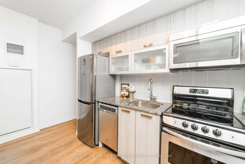 Photo 3 at 622 - 68 Abell Street, Little Portugal, Toronto