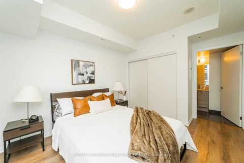 Photo 10 at 622 - 68 Abell Street, Little Portugal, Toronto