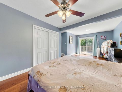 Photo 31 at 7 Laurentide Avenue, Aurora Heights, Aurora