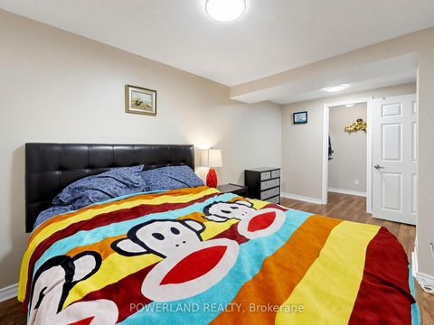 Photo 42 at 7 Laurentide Avenue, Aurora Heights, Aurora