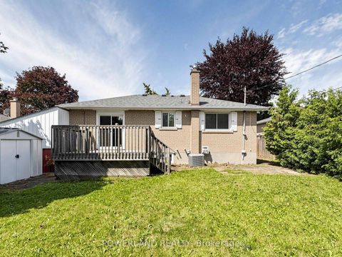 Photo 45 at 7 Laurentide Avenue, Aurora Heights, Aurora