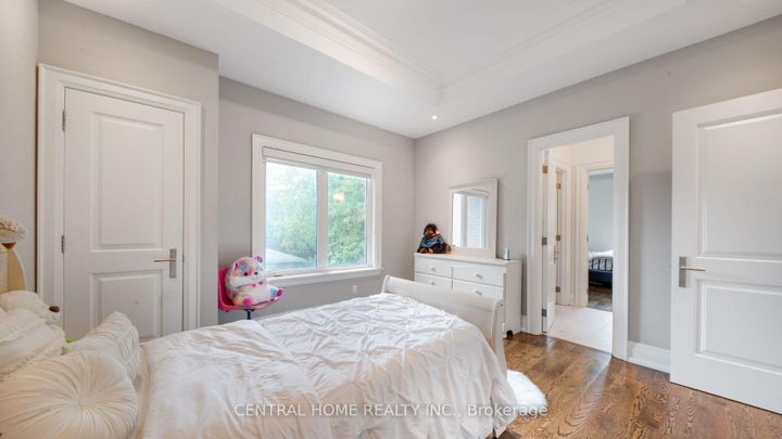 Photo 34 at 1 Tally Lane, Bayview Village, Toronto