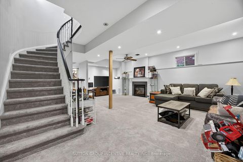 Photo 23 at 4 Dunnett Drive, Ardagh, Barrie