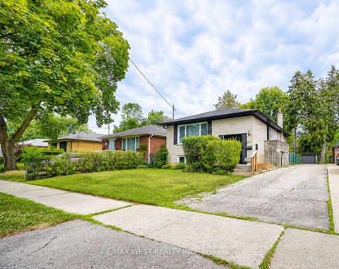 Photo 0 at 24 Waxham Road, Clairville, Toronto