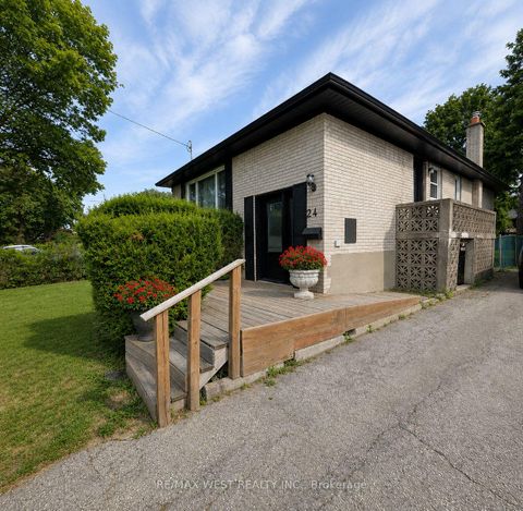 Photo 1 at 24 Waxham Road, Clairville, Toronto