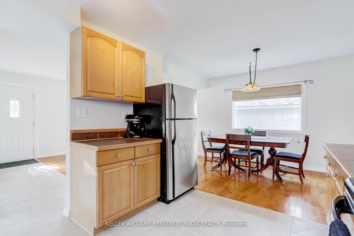 Photo 12 at 569 Masson Street, O'Neill, Oshawa
