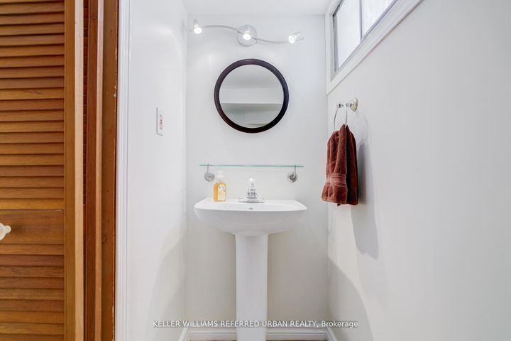 Photo 34 at 569 Masson Street, O'Neill, Oshawa