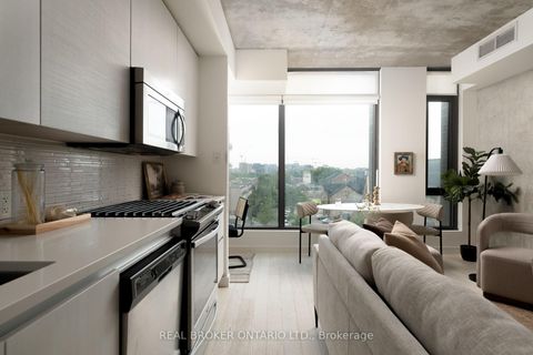 Photo 6 at 508 - 111 Bathurst Street, Waterfront Communities C1, Toronto