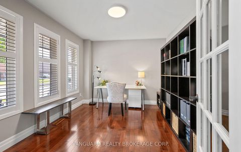 Photo 6 at 22 Monteith Crescent, Maple, Vaughan