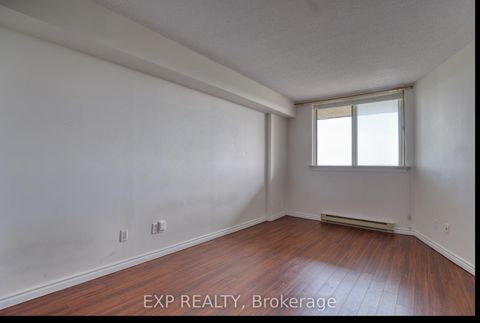 Photo 11 at 1006 - 150 Alton Towers Circle, Milliken, Toronto