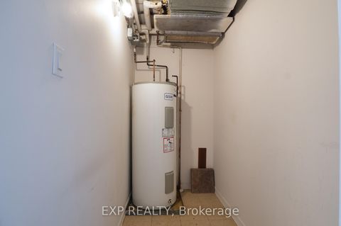 Photo 14 at 1006 - 150 Alton Towers Circle, Milliken, Toronto