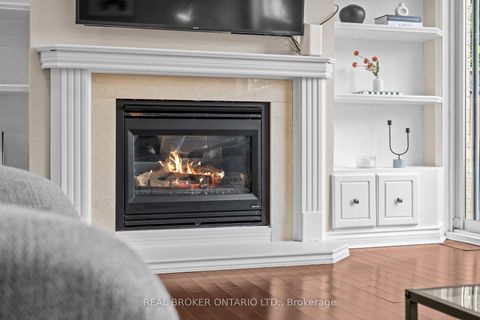 Photo 12 at 821 Pucks Place, Wyndham, Newmarket