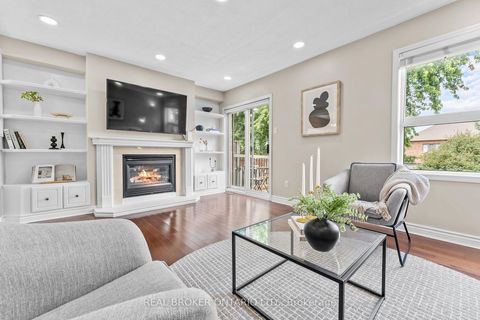 Photo 15 at 821 Pucks Place, Wyndham, Newmarket