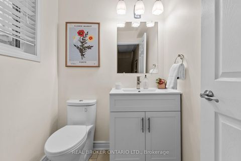 Photo 17 at 821 Pucks Place, Wyndham, Newmarket