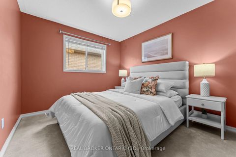 Photo 25 at 821 Pucks Place, Wyndham, Newmarket