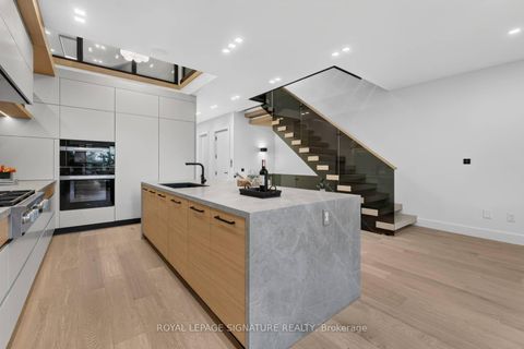 Photo 6 at 156 Snowdon Avenue, Lawrence Park North, Toronto
