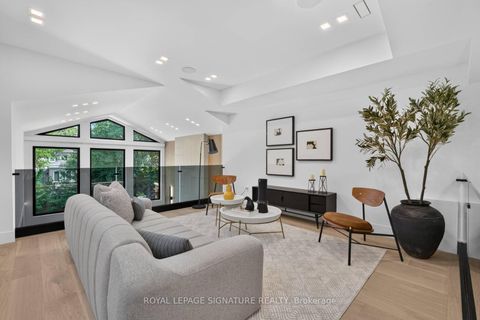 Photo 16 at 156 Snowdon Avenue, Lawrence Park North, Toronto