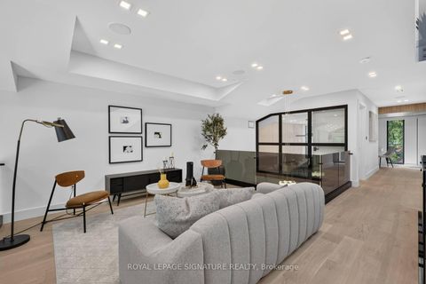 Photo 18 at 156 Snowdon Avenue, Lawrence Park North, Toronto