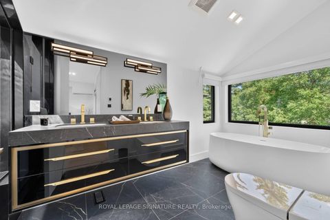 Photo 28 at 156 Snowdon Avenue, Lawrence Park North, Toronto