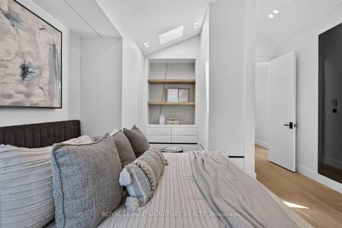 Photo 31 at 156 Snowdon Avenue, Lawrence Park North, Toronto