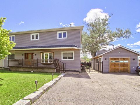 Photo 3 at 397 Winnifred Drive, Keswick South, Georgina