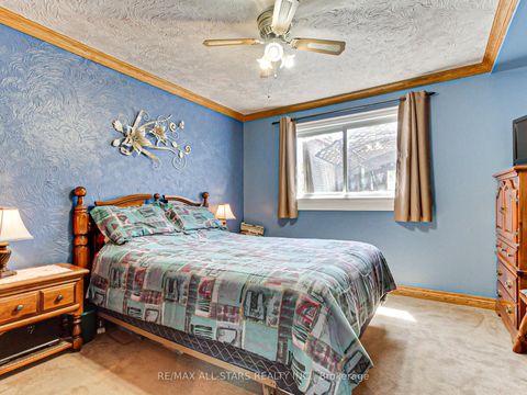 Photo 15 at 397 Winnifred Drive, Keswick South, Georgina