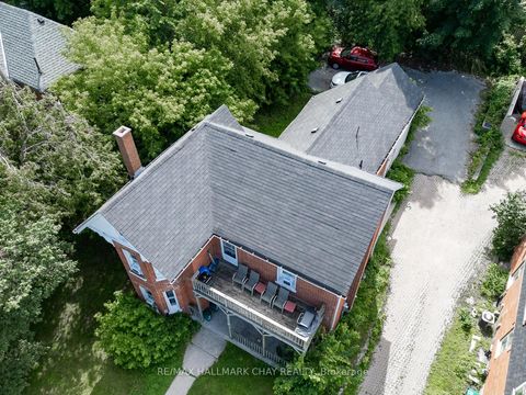 Photo 4 at 9 Penetang Street, Codrington, Barrie