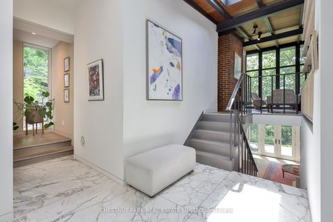 Photo 2 at 835 Royal York Road, Queensway, Toronto