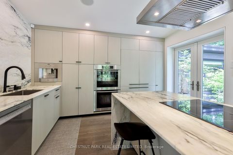 Photo 16 at 835 Royal York Road, Queensway, Toronto