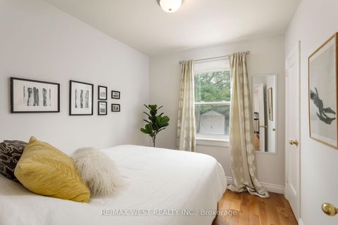 Photo 19 at 42 Stephen Drive, Queensway, Toronto