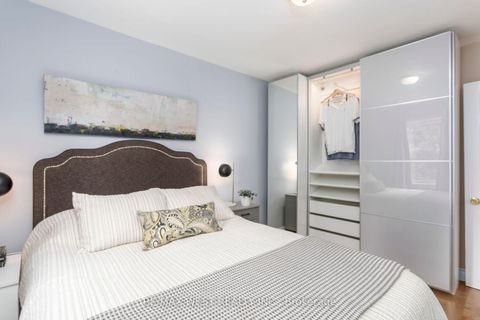 Photo 23 at 42 Stephen Drive, Queensway, Toronto