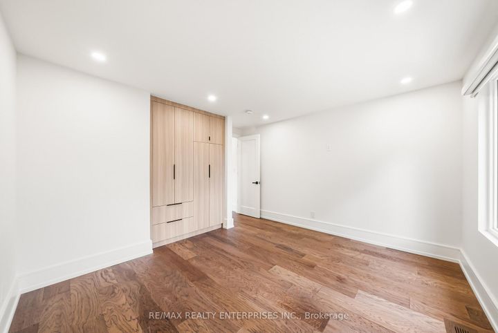 Photo 17 at 1495 Thetford Court, Clarkson, Mississauga