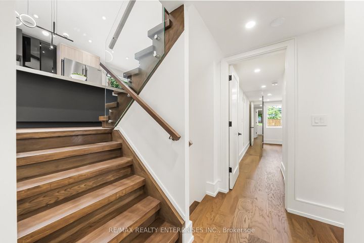Photo 21 at 1495 Thetford Court, Clarkson, Mississauga