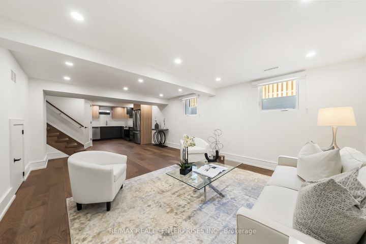 Photo 22 at 1495 Thetford Court, Clarkson, Mississauga