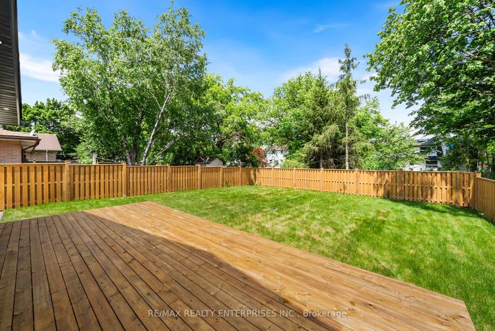 Photo 35 at 1495 Thetford Court, Clarkson, Mississauga