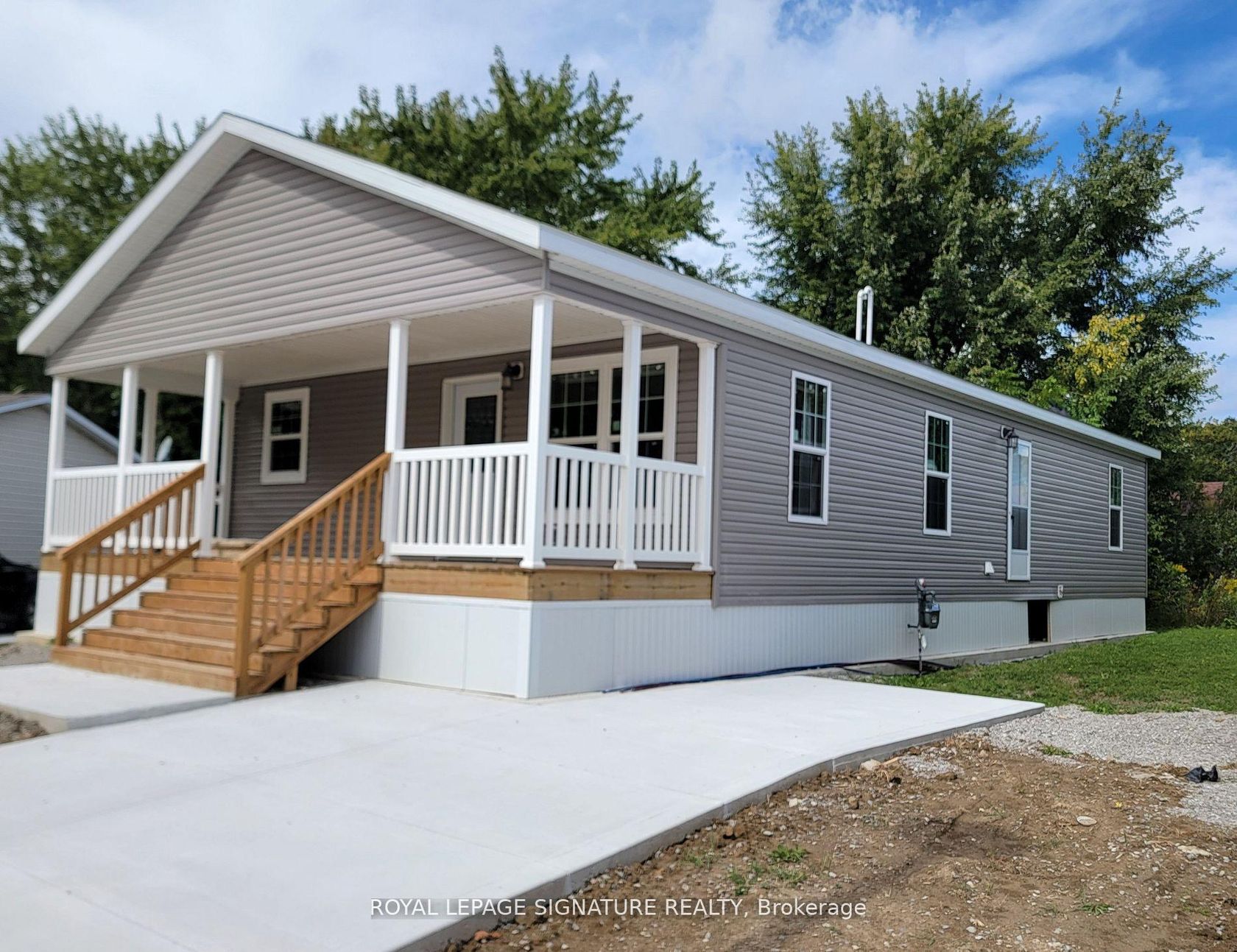 12 Briarwood Place, Cookstown, Innisfil photo number 2