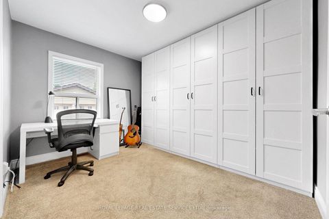 Photo 17 at 6 Parkchester Road, Amesbury, Toronto