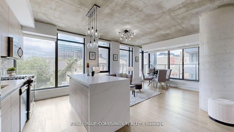 Photo 0 at 314 - 111 Bathurst Street, Waterfront Communities C1, Toronto