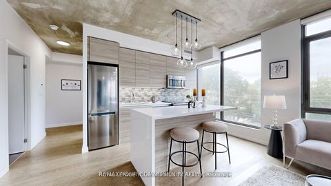 Photo 5 at 314 - 111 Bathurst Street, Waterfront Communities C1, Toronto