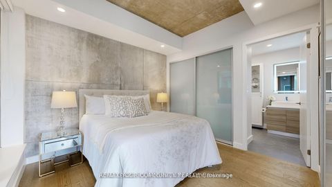 Photo 10 at 314 - 111 Bathurst Street, Waterfront Communities C1, Toronto