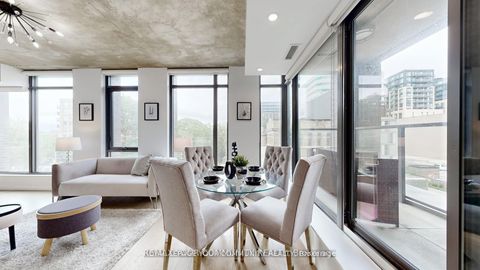 Photo 11 at 314 - 111 Bathurst Street, Waterfront Communities C1, Toronto